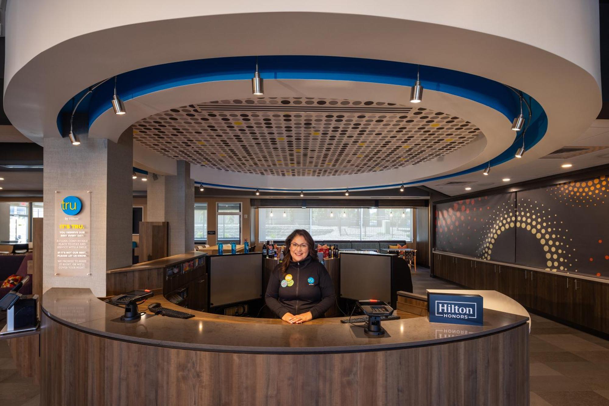 Hotel Tru By Hilton Airport